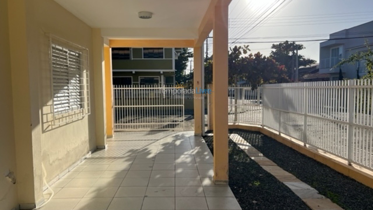 Casa para alquiler de vacaciones em São Francisco do Sul (Enseada)