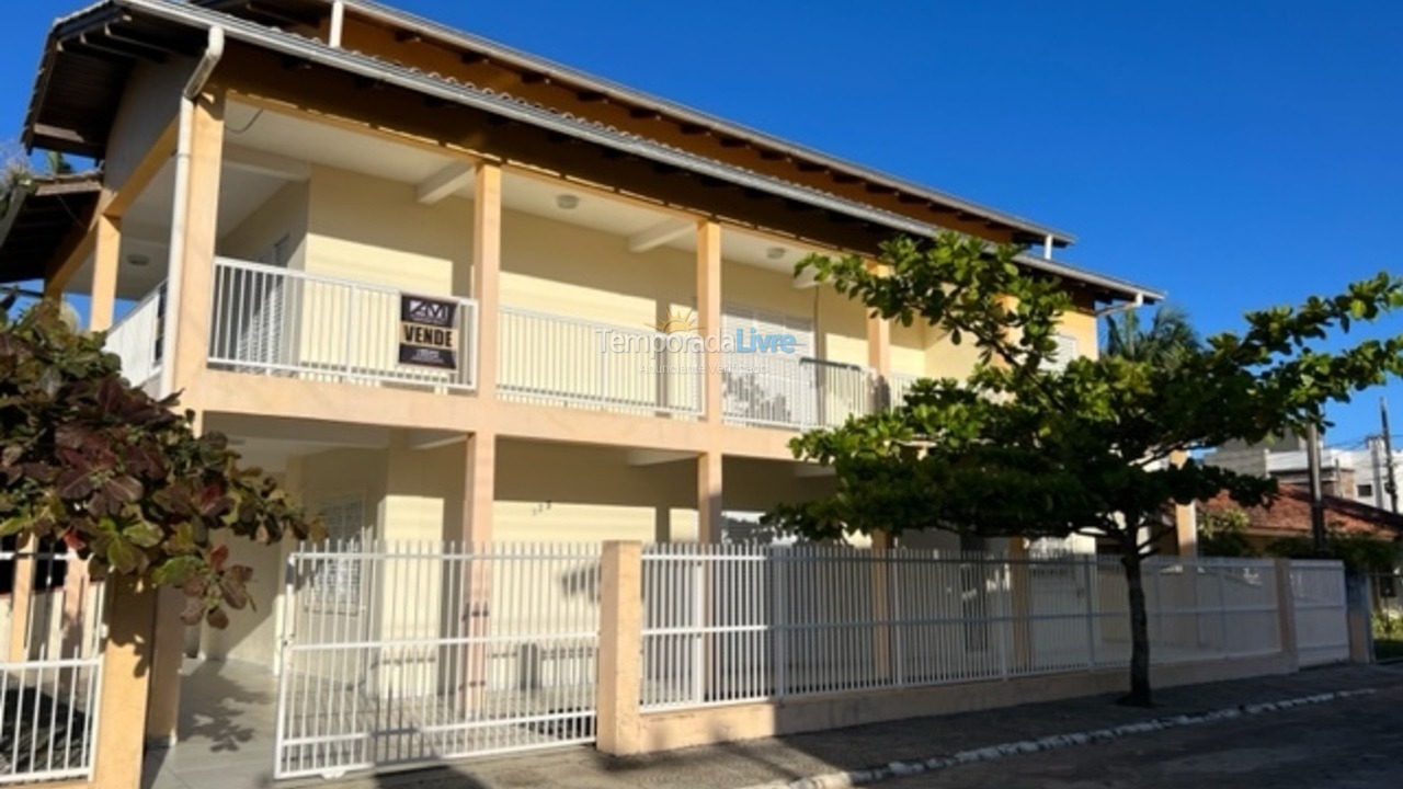 Casa para alquiler de vacaciones em São Francisco do Sul (Enseada)