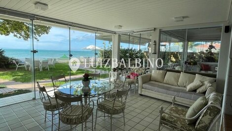 CASA 4 SUITES FRENTE AL MAR CASCADA DO BOM JESUS