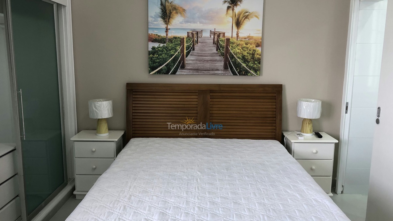 Apartamento para aluguel de temporada em Guarujá (Pitangueiras)