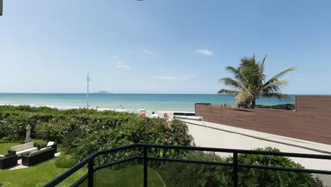 Wonderful apartment with exit to the sea