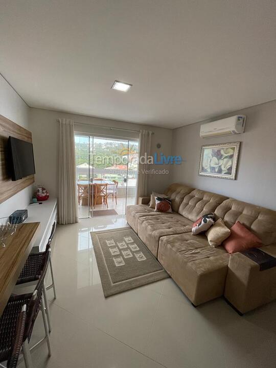 Apartamento para alquiler de vacaciones em Bombinhas (Praia de Bombas)