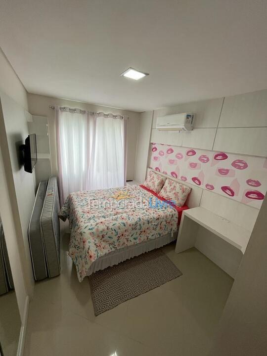 Apartamento para alquiler de vacaciones em Bombinhas (Praia de Bombas)