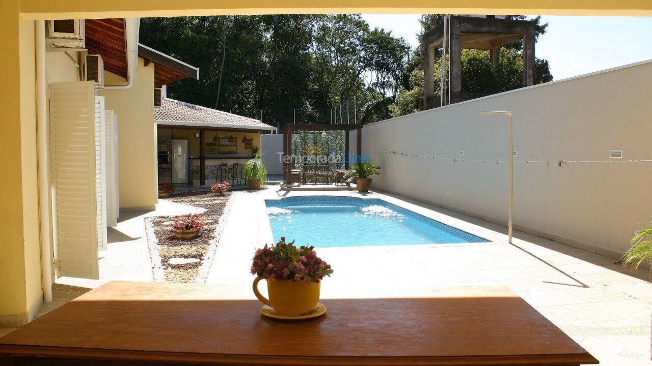 Casa para aluguel de temporada em Valinhos (Vila Faustina 2)