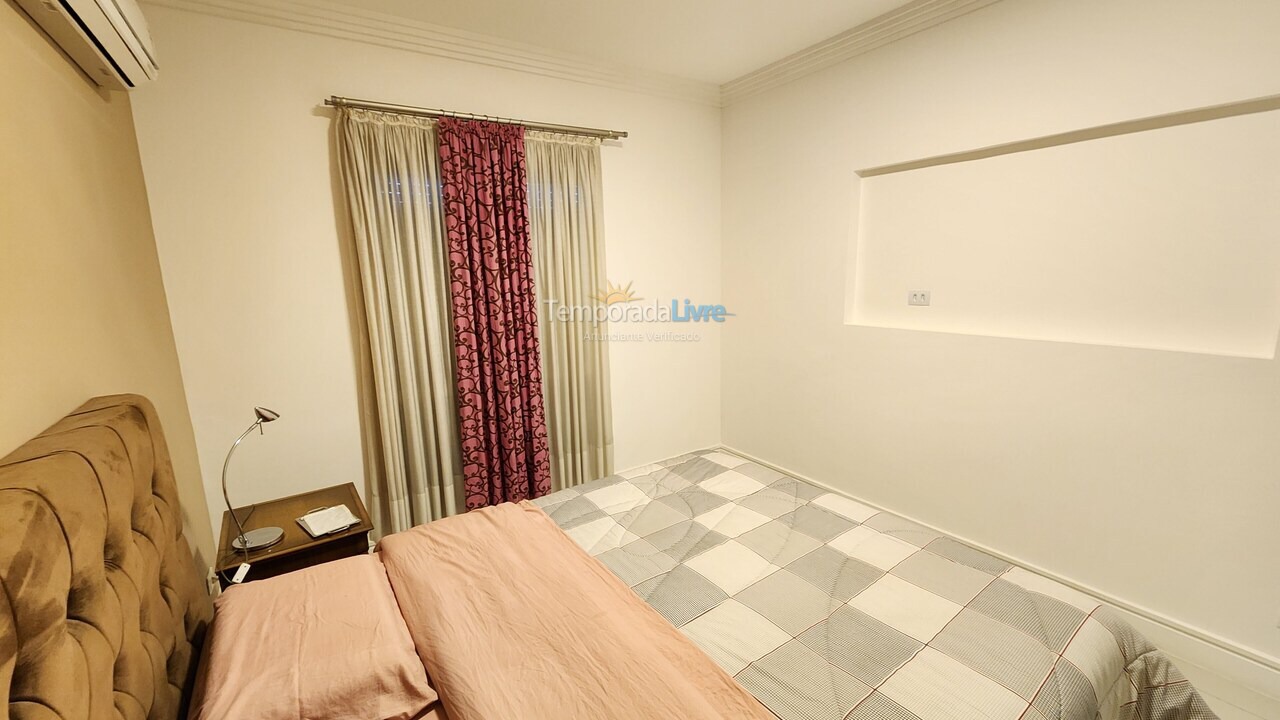 Apartamento para alquiler de vacaciones em Guarujá (Pitangueiras)