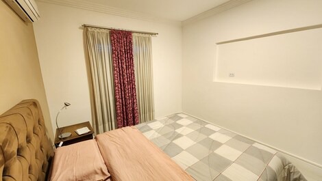 Suite 1 com cama de casal