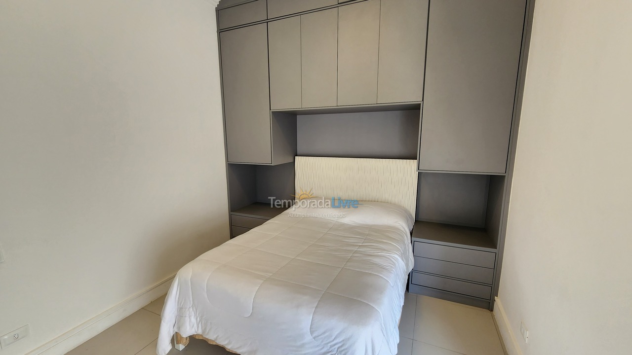 Apartamento para alquiler de vacaciones em Guarujá (Pitangueiras)