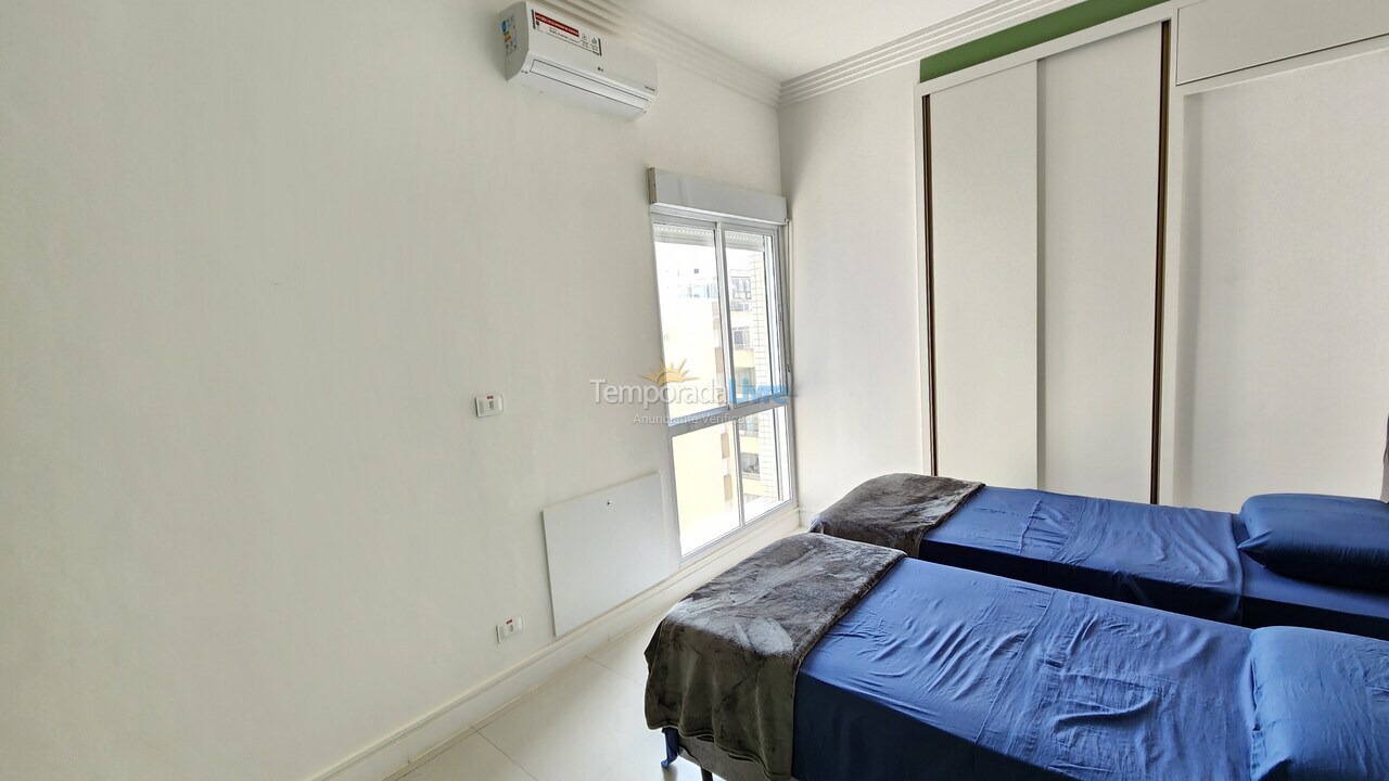 Apartamento para alquiler de vacaciones em Guarujá (Pitangueiras)