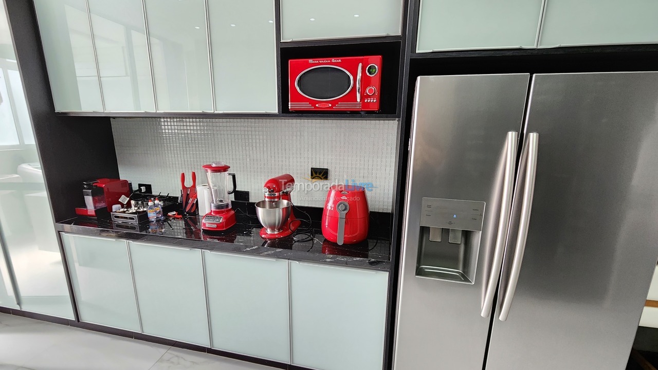 Apartamento para alquiler de vacaciones em Guarujá (Pitangueiras)