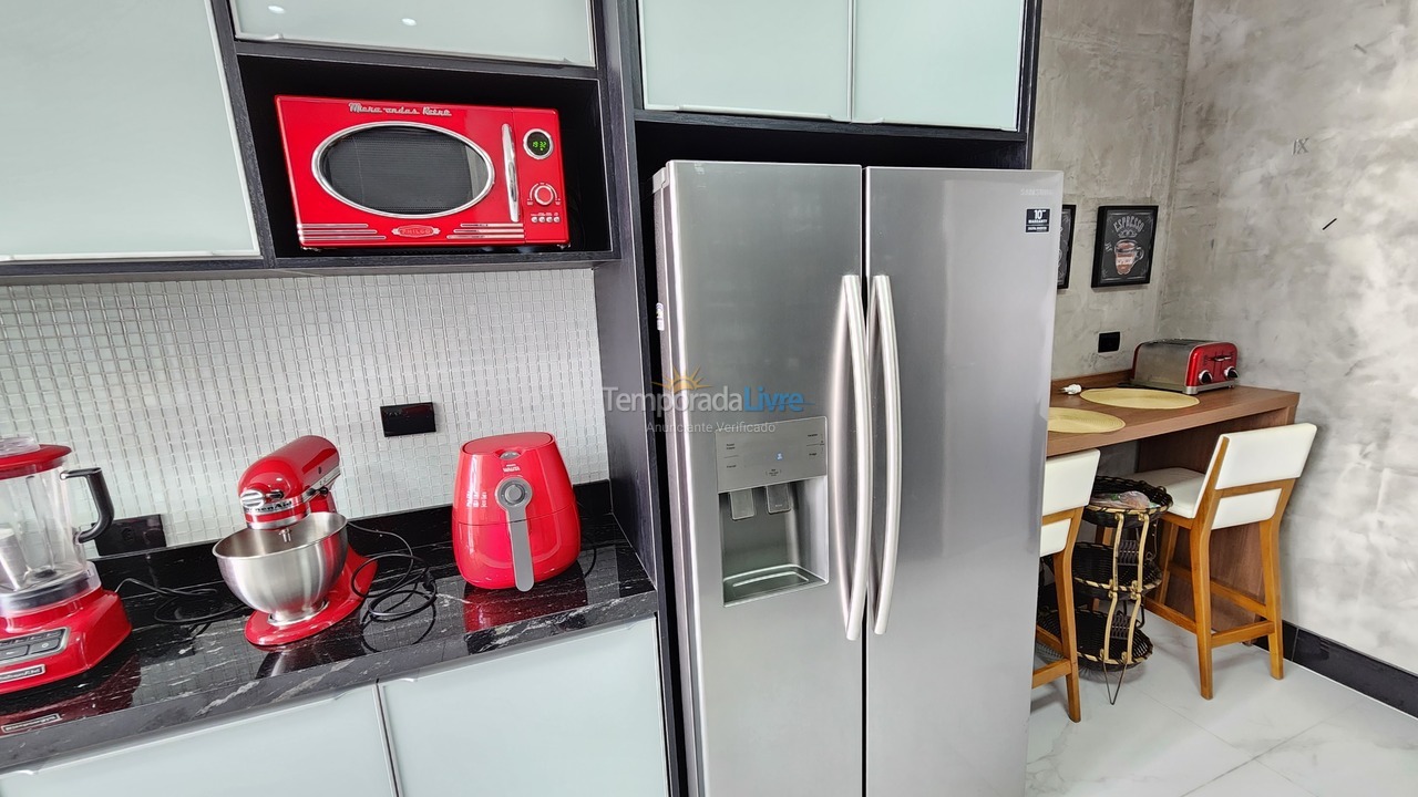 Apartamento para alquiler de vacaciones em Guarujá (Pitangueiras)