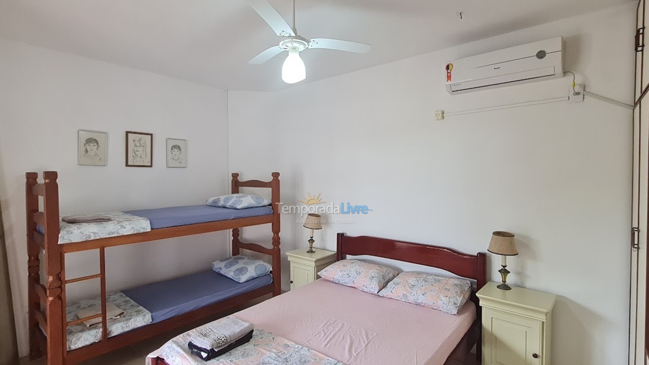 Casa para aluguel de temporada em Florianópolis (Cachoeira do Bom Jesus)