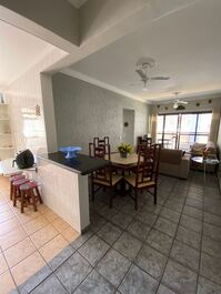 HERMOSO APARTAMENTO EN LA MEJOR UBICACIÓN EN PRAIA GRANDE