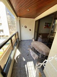 HERMOSO APARTAMENTO EN LA MEJOR UBICACIÓN EN PRAIA GRANDE