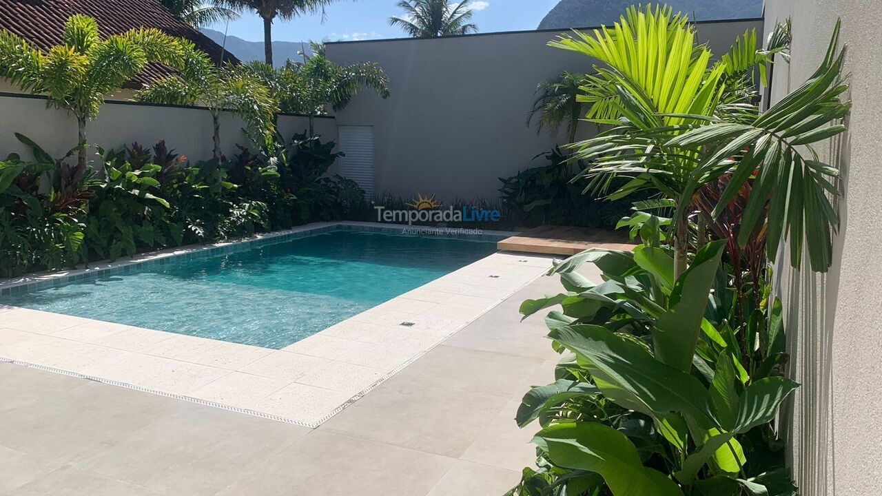 Casa para alquiler de vacaciones em Bertioga (Condominio Morada da Praia)