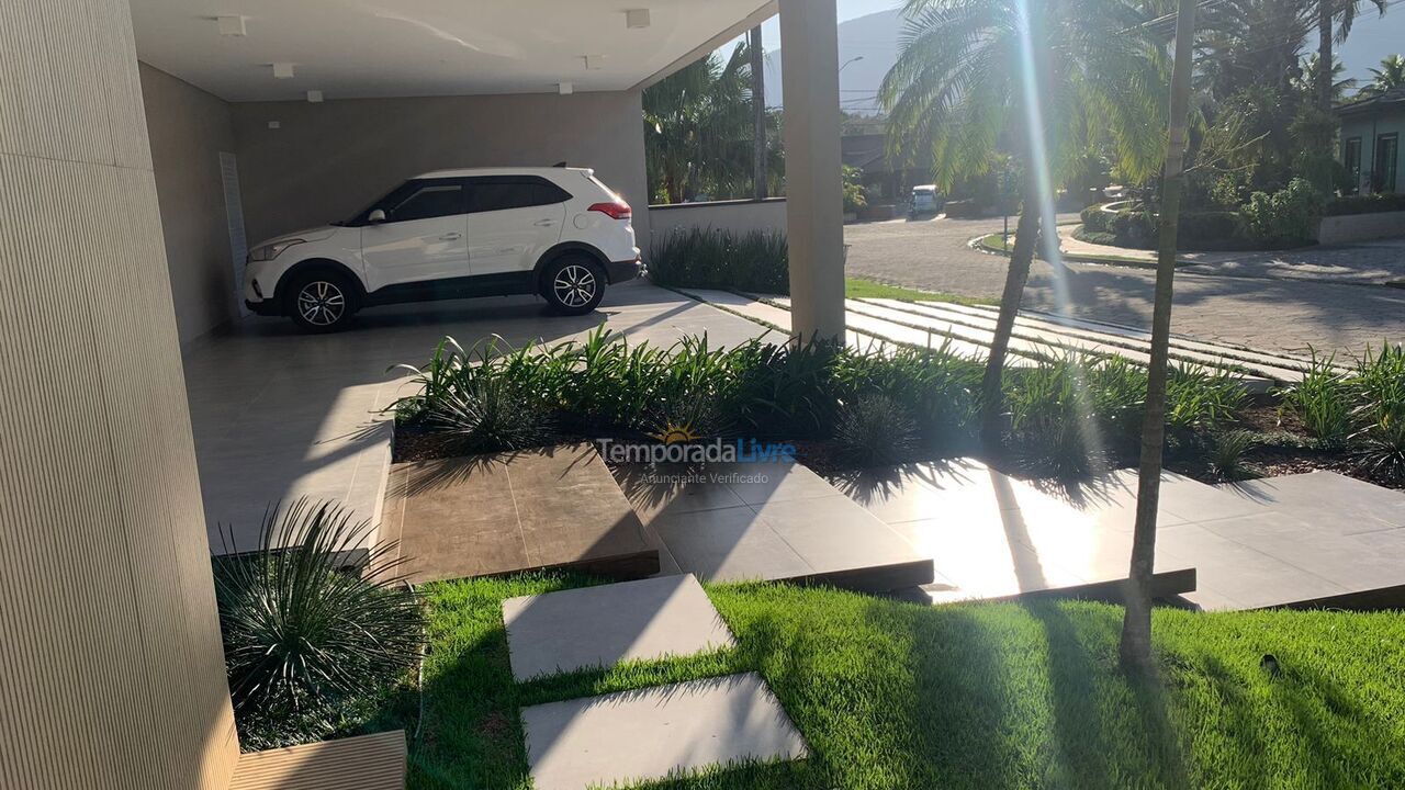 Casa para alquiler de vacaciones em Bertioga (Condominio Morada da Praia)