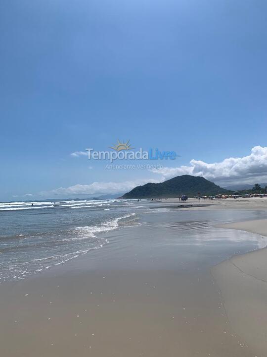 Casa para alquiler de vacaciones em Bertioga (Condominio Morada da Praia)