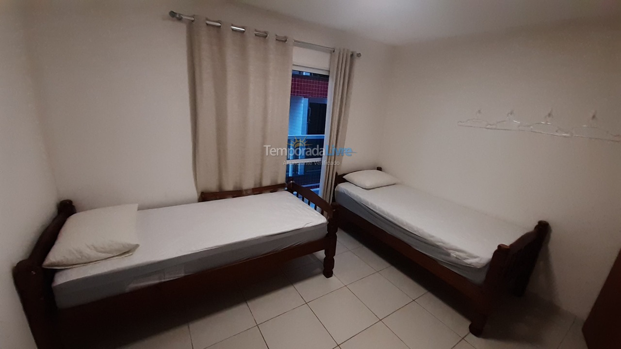 Apartamento para aluguel de temporada em Arraial do Cabo (Prainha)
