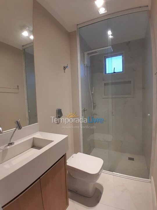 Apartamento para aluguel de temporada em Bombinhas (Praia de Bombas)