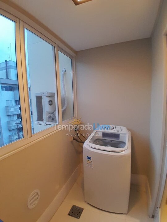 Apartamento para aluguel de temporada em Bombinhas (Praia de Bombas)