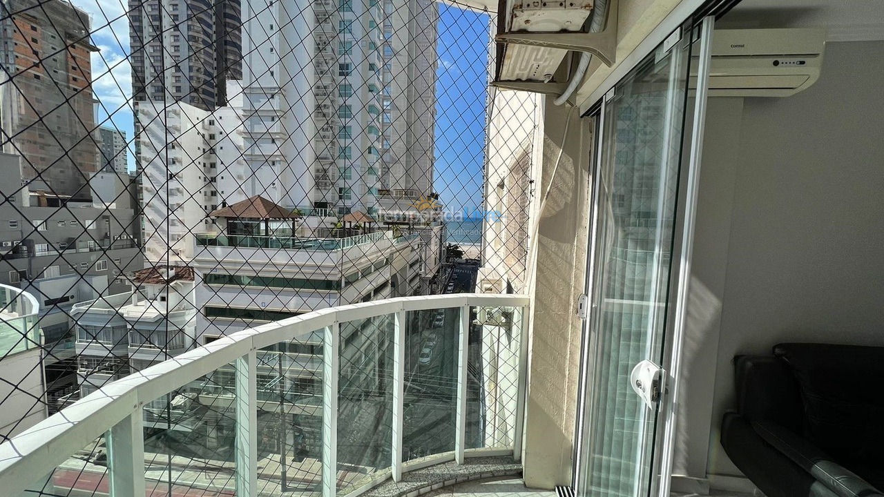 Apartamento para aluguel de temporada em Balneário Camboriú (Praia Central)