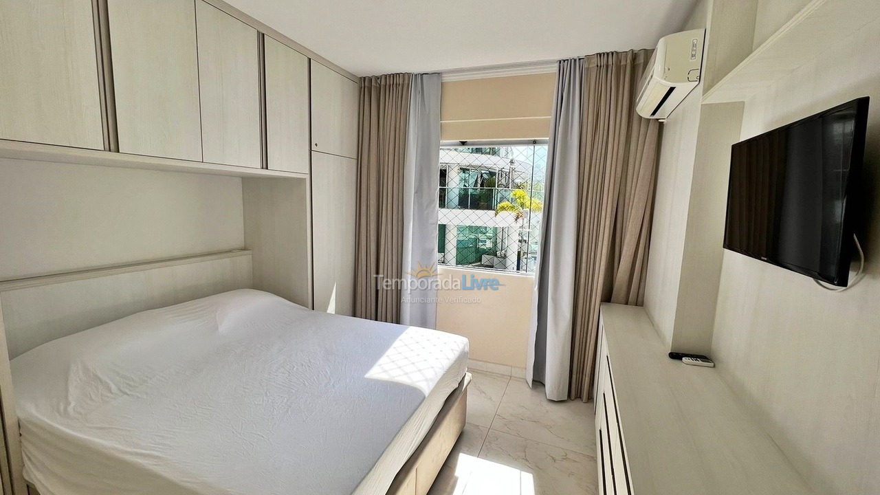 Apartamento para aluguel de temporada em Balneário Camboriú (Praia Central)