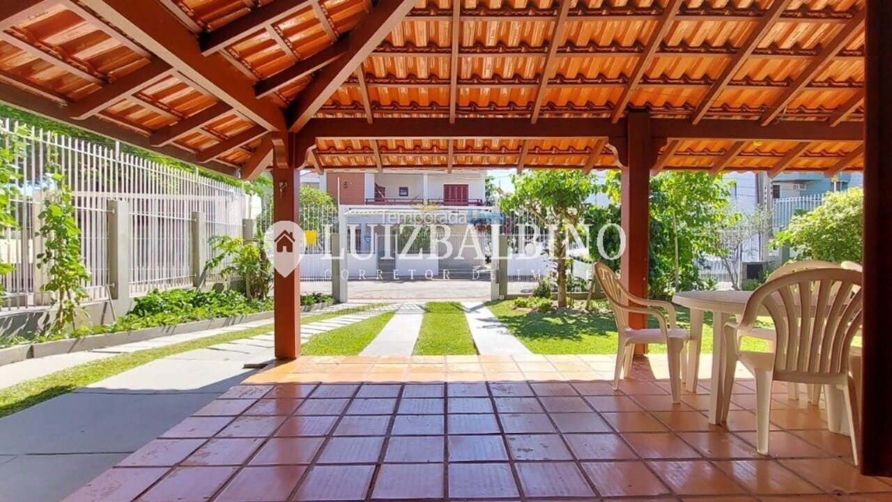 Casa para alquiler de vacaciones em Florianópolis (Cachoeira do Bom Jesus)