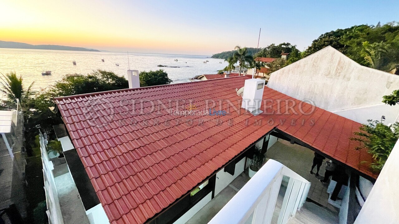 Casa para aluguel de temporada em Bombinhas (Praia de Bombinhas)