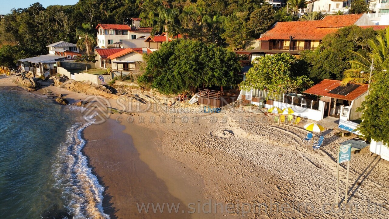 Casa para aluguel de temporada em Bombinhas (Praia de Bombinhas)
