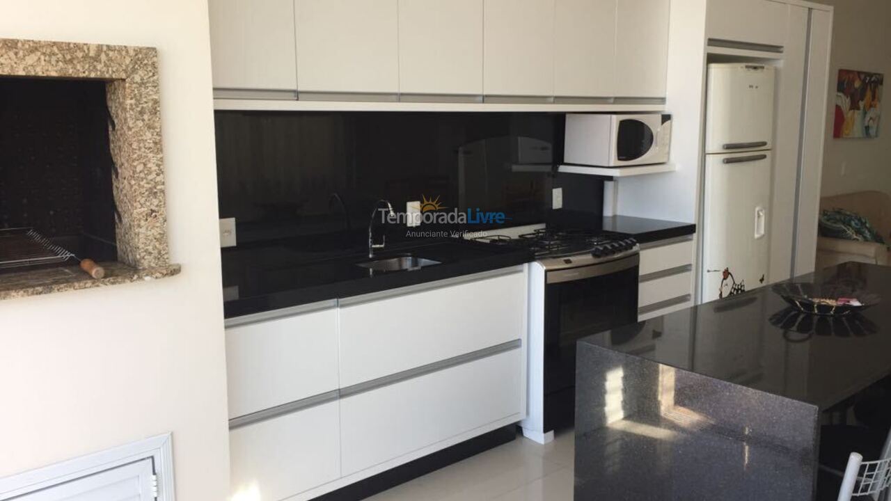 Apartment for vacation rental in Porto Belo (Perequê)