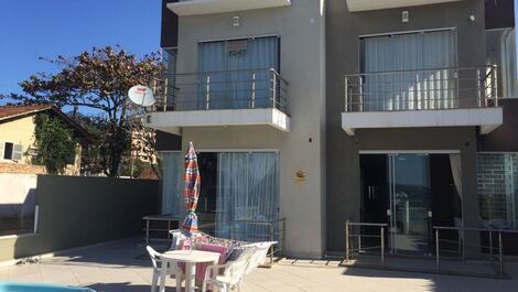 SEA FRONT SEASONAL APARTMENT, PEREQUE - PORTO BELO SC