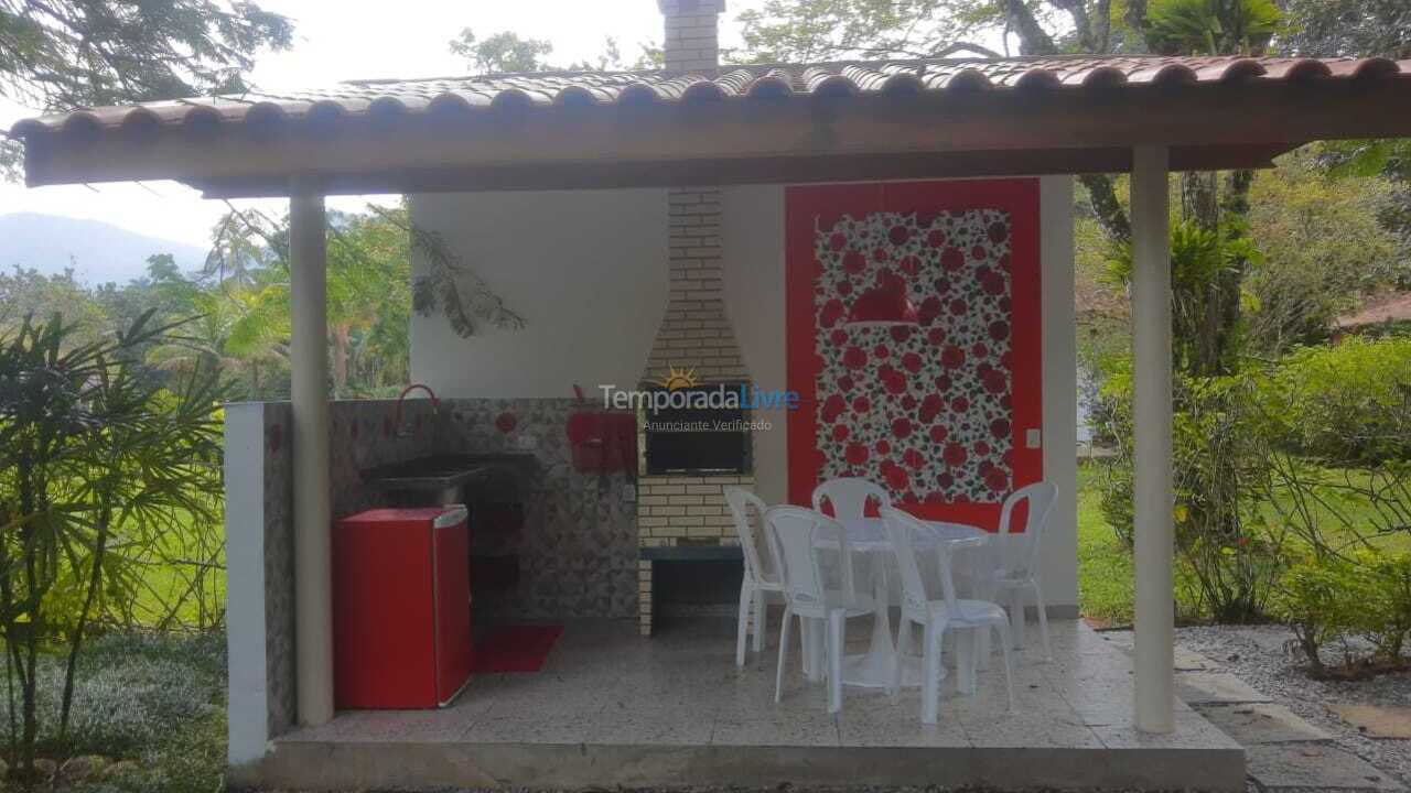 Casa para alquiler de vacaciones em Ubatuba (Santa Rita)