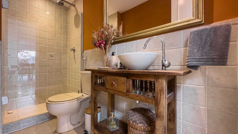 CASA CHAMPAGNE - CONDOMÍNIO SANTA MONICA - CENTRAL BARRA