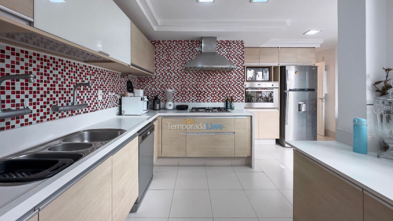 Casa para aluguel de temporada em Rio de Janeiro (Barra da Tijuca)