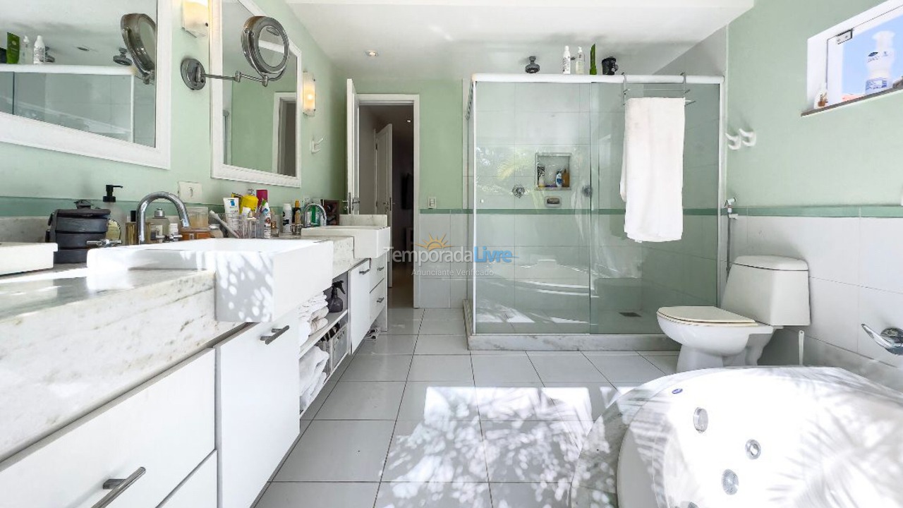 Casa para aluguel de temporada em Rio de Janeiro (Barra da Tijuca)