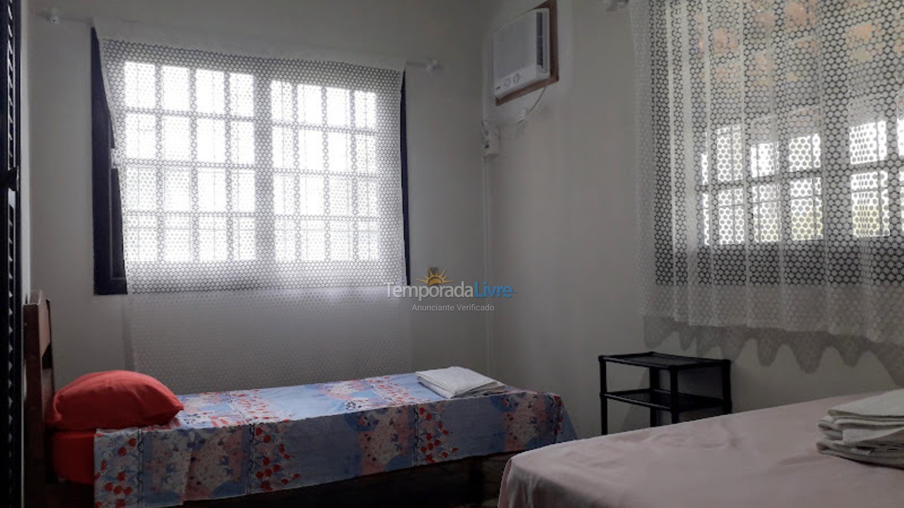 Casa para aluguel de temporada em Florianópolis (Cachoeira do Bom Jesus)