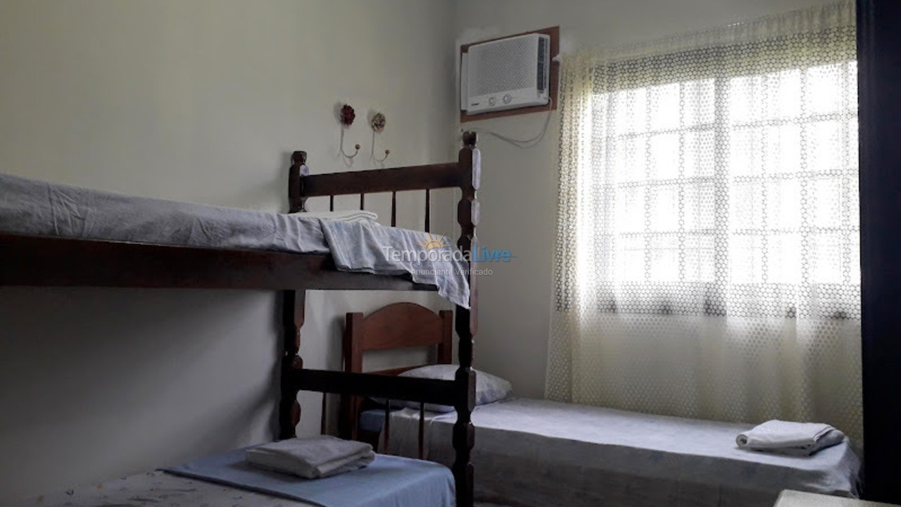 Casa para aluguel de temporada em Florianópolis (Cachoeira do Bom Jesus)