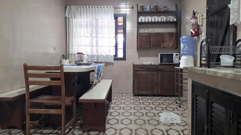 CASA FRENTE MAR COM SAIDA PARA JET SKI