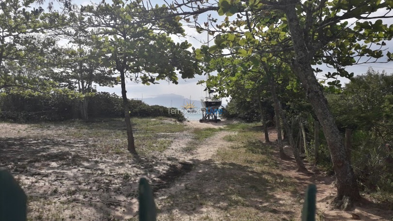 Casa para aluguel de temporada em Florianópolis (Cachoeira do Bom Jesus)