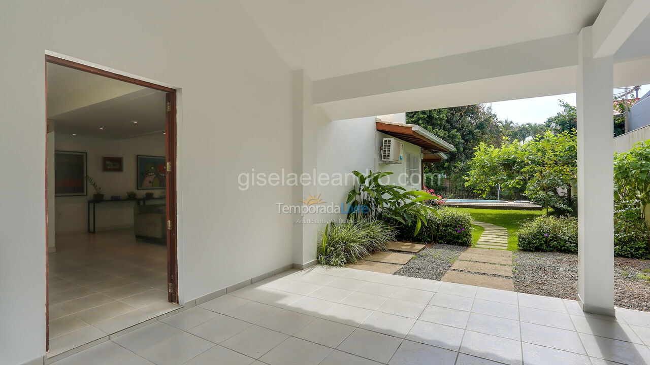 Casa para alquiler de vacaciones em Florianopolis (Jurerê Internacional)