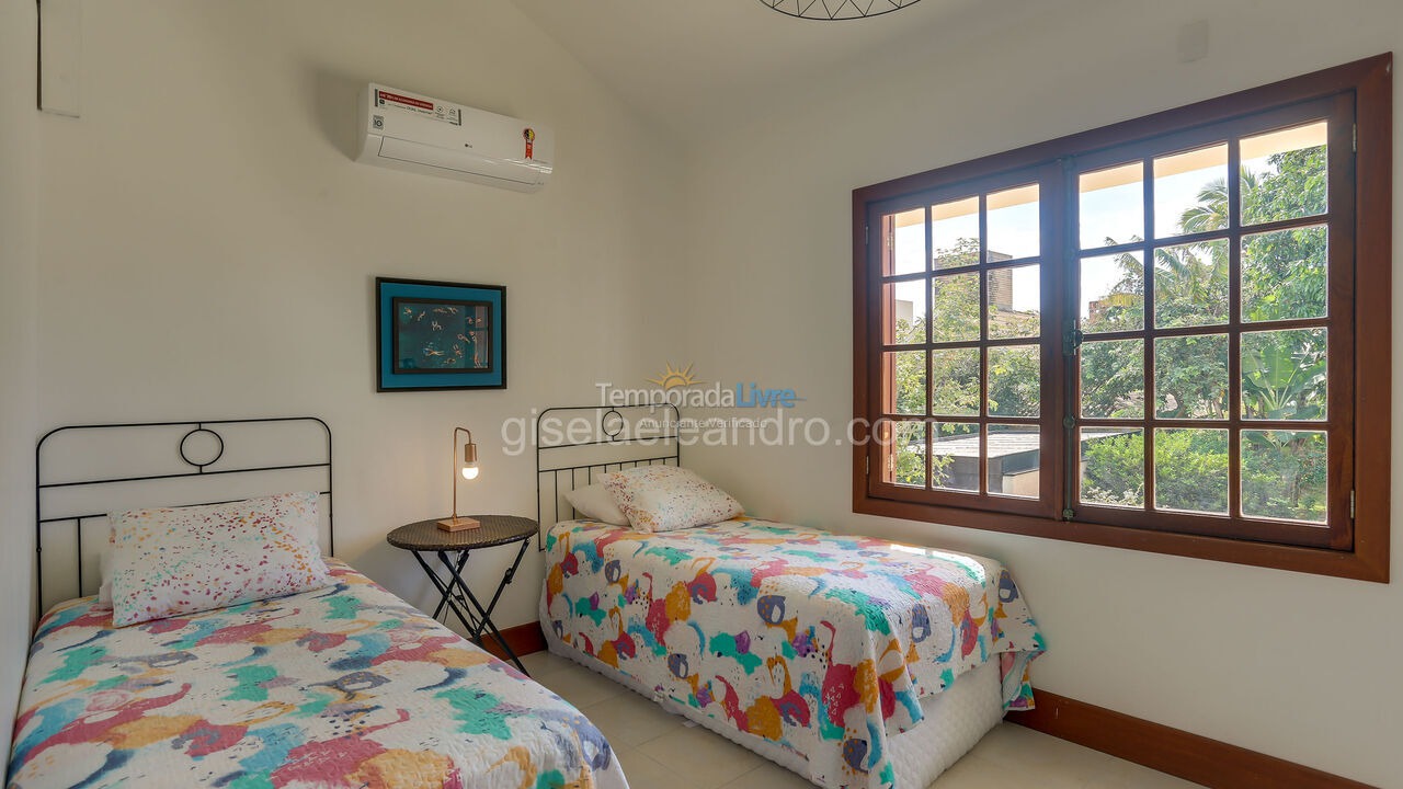 Casa para alquiler de vacaciones em Florianopolis (Jurerê Internacional)