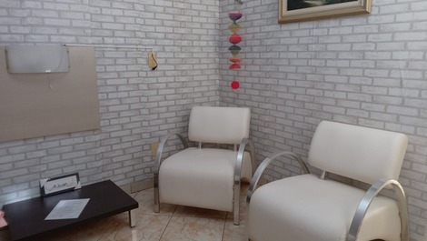 Poltronas do quarto de casal