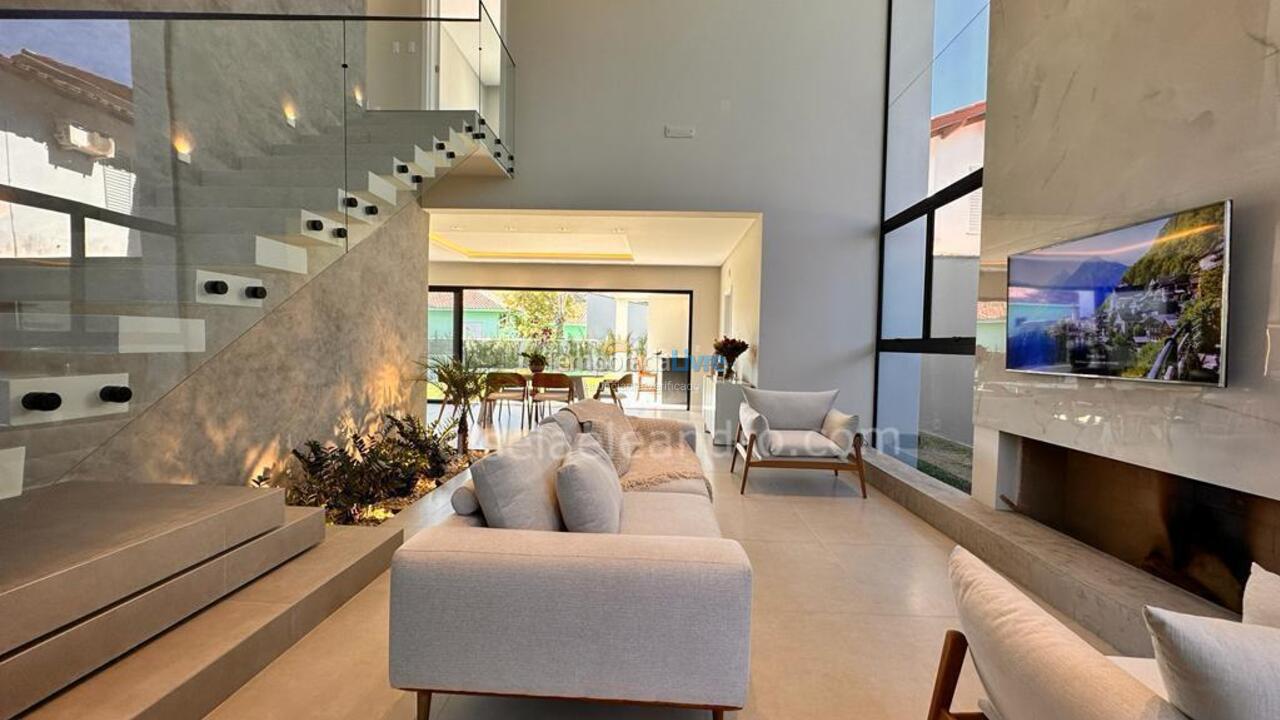 Casa para alquiler de vacaciones em Florianópolis (Praia da Daniela)