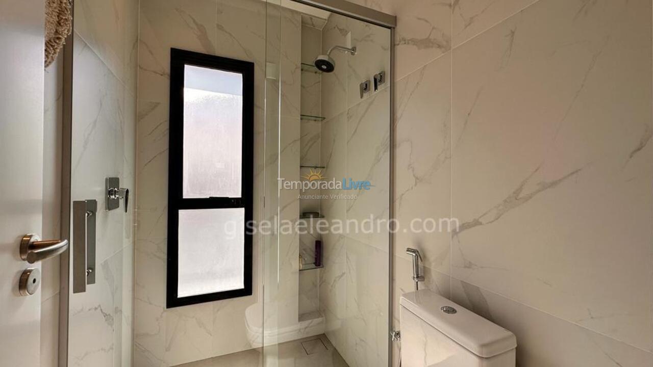 Casa para alquiler de vacaciones em Florianópolis (Praia da Daniela)