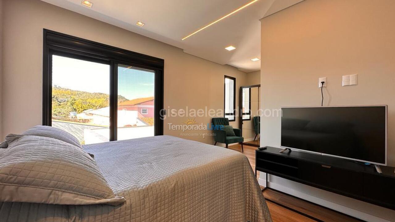 Casa para alquiler de vacaciones em Florianópolis (Praia da Daniela)