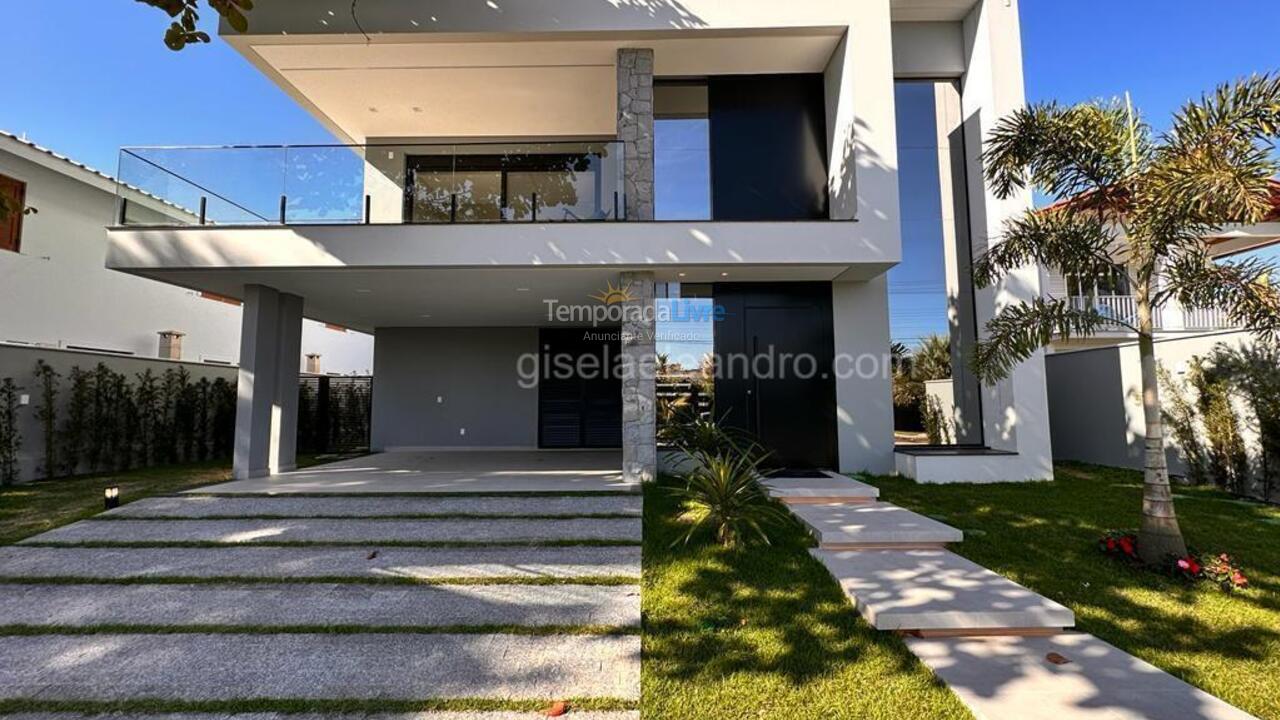 Casa para alquiler de vacaciones em Florianópolis (Praia da Daniela)