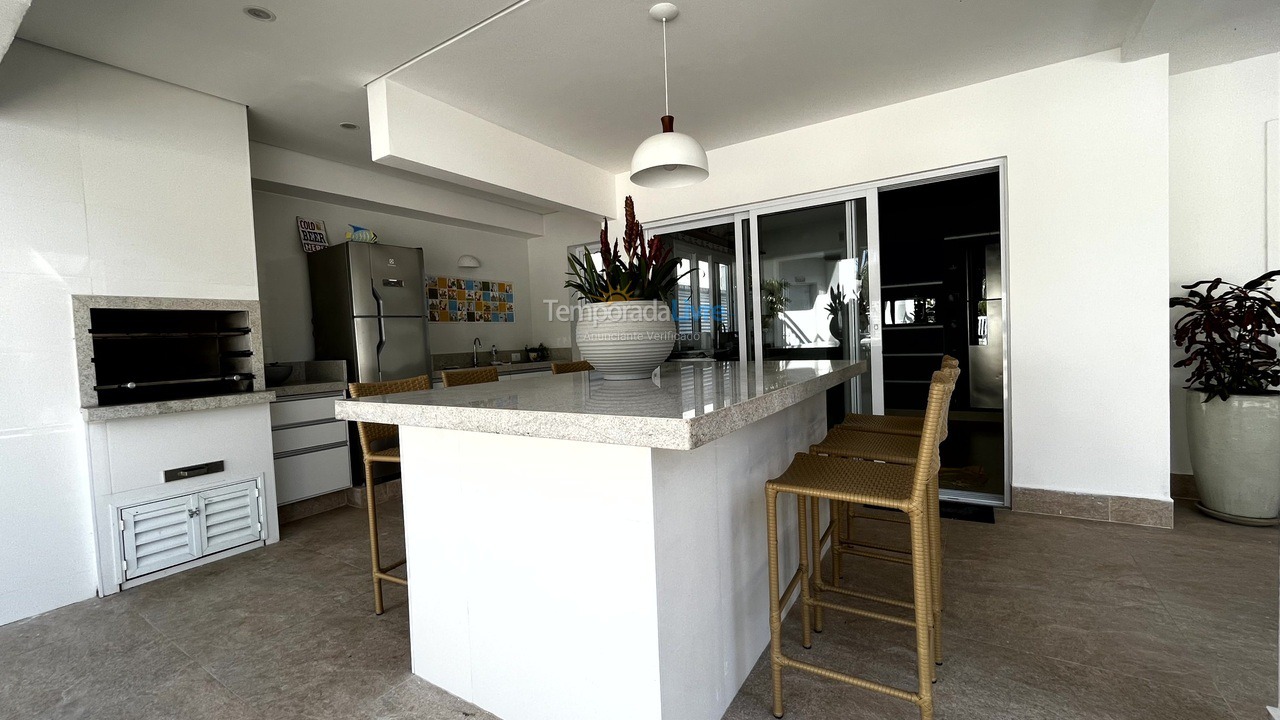 Casa para aluguel de temporada em Bertioga (Riviera de São Lourenço)