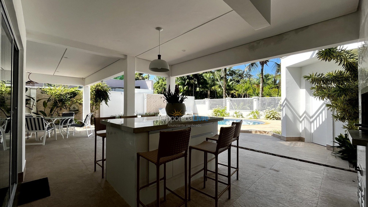 Casa para aluguel de temporada em Bertioga (Riviera de São Lourenço)