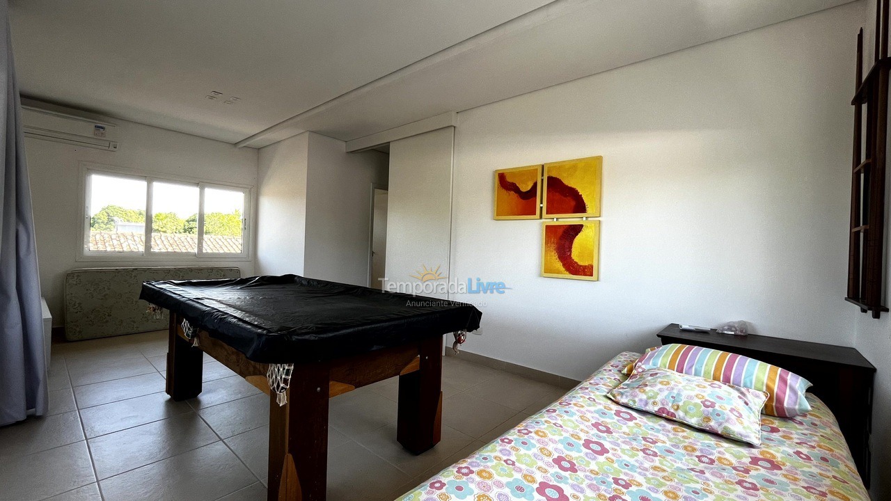 Casa para aluguel de temporada em Bertioga (Riviera de São Lourenço)