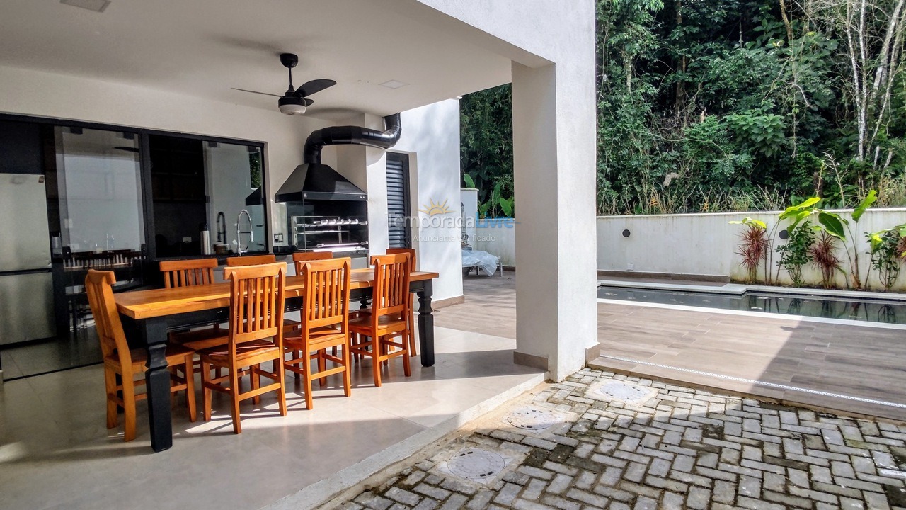 Casa para alquiler de vacaciones em São Sebastião (Maresias)