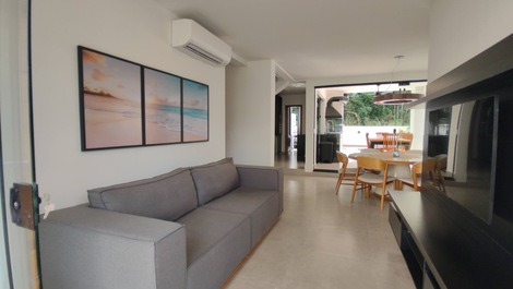 Hermosa casa de lujo en Maresias - condominio cerrado